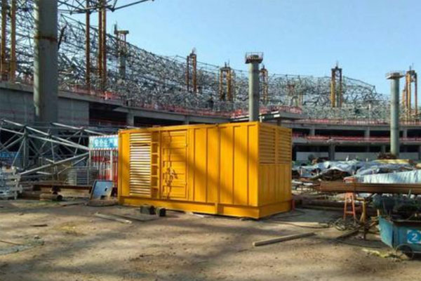 鱼峰发电机出租如何判断空气滤清器是否需要更换？